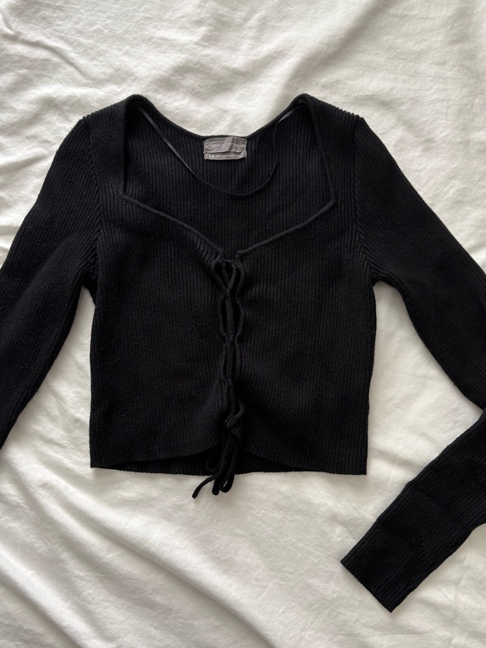 black rib knit long sleeve top